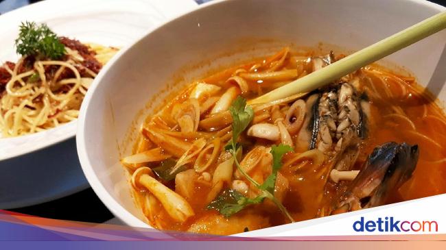 Greyhound Cafe: Di Sini Ada Mie Kuah Tom Yum dan Thai Tea 