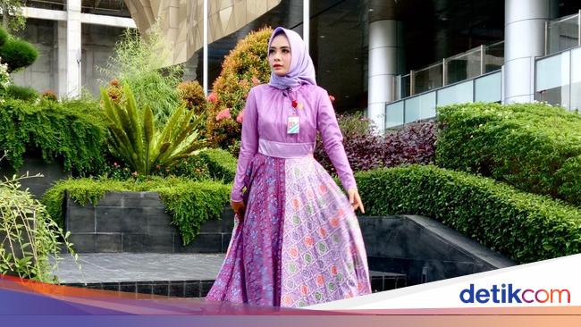 Ini Dia Batik  Riau  yang Cerah Ceria