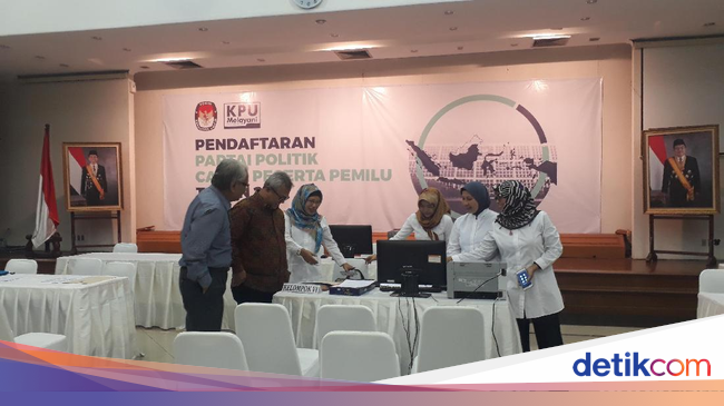 Buka Pendaftaran Parpol untuk Pemilu 2019, KPU Siapkan 10 Tim
