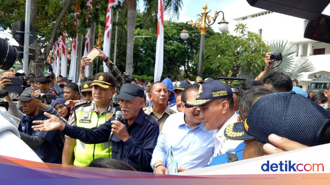 Hot Bordir Surabaya Kota Sby Jawa Timur Sablon Kaos Hot Bordir Surabaya Kota Sby Jawa Timur Sablon Kaos