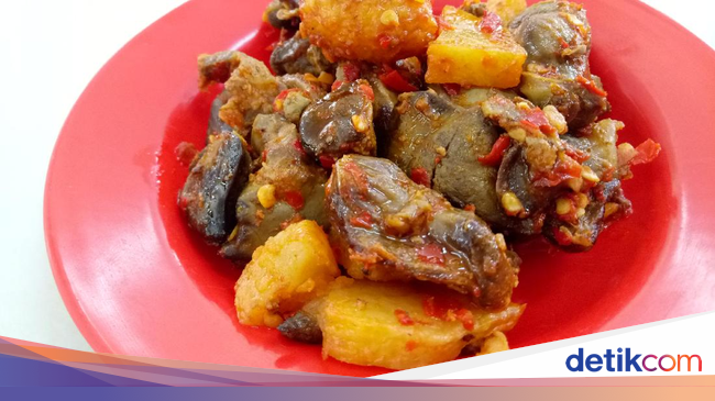 10 Makanan Tradisional Indonesia Ini Terasa Pedas Nikmat (2)