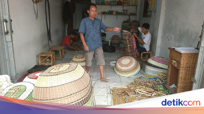 Harga Rotan Naik Perajin Pilih Bahan Baku Sintetis Harga Rotan Naik Perajin Pilih Bahan Baku Sintetis