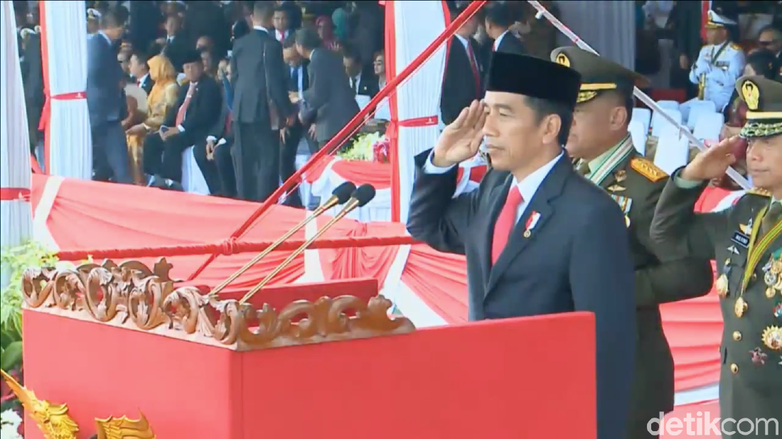 Jokowi Terkesima Dan Bangga Dengan Sumpah Prajurit TNI