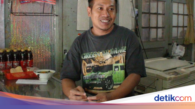 Selain Bule Belanda, Dede Pernah Terperosok Trotoar Bolong 