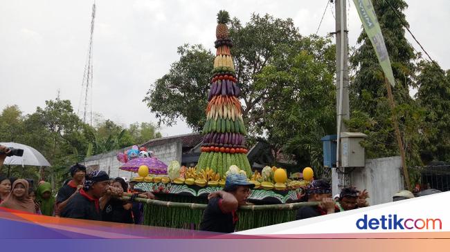 104 Contoh Undangan Rapat Sedekah Bumi Gratis