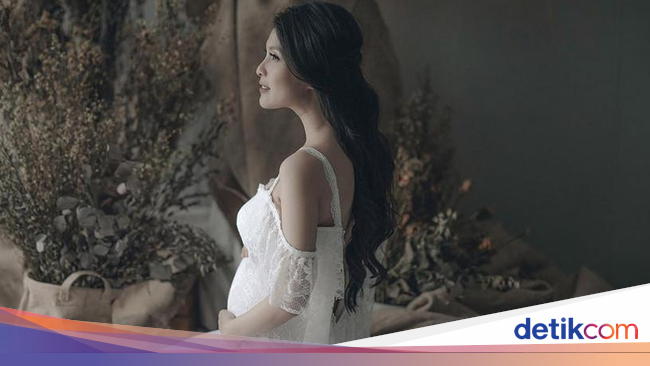 Sandra Dewi Si Bumil Cantik