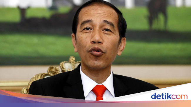 Lantangnya Jokowi Baca Puisi 'Sumpah Abadi' Karya Dee Lestari Lantangnya Jokowi Baca Puisi 'Sumpah Abadi' Karya Dee Lestari
