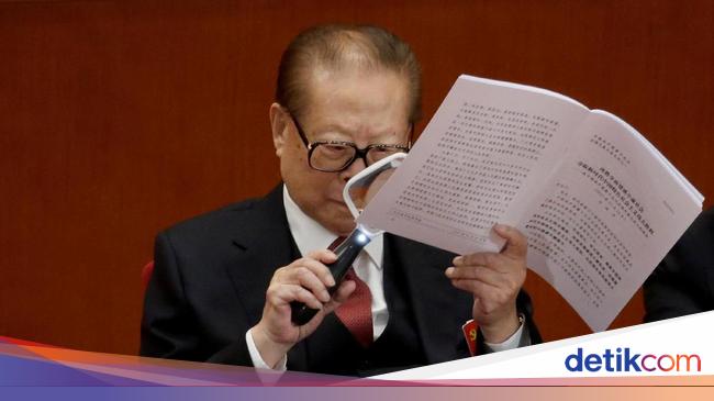 Former Chinese President Jiang Zemin has died at the age of 96