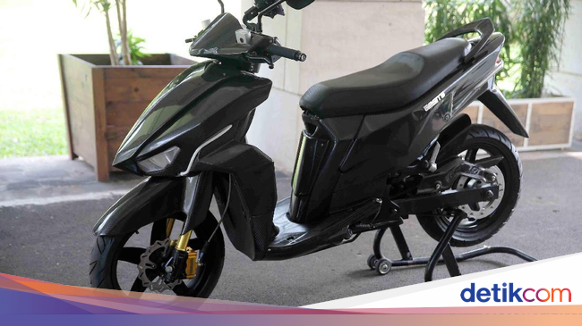 Jokowi Siap Luncurkan Motor  Listrik  Gesits