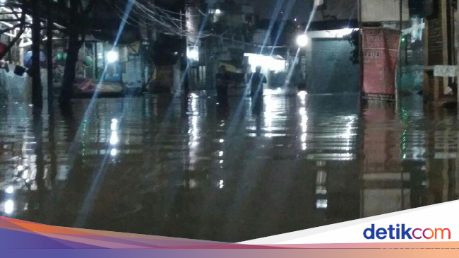 Banjir di Kemang Utara, Lalin Macet Total