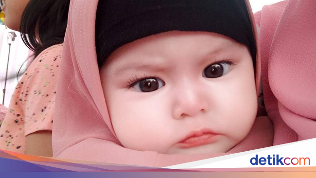 Foto Gemas Ini Naura Alaydrus Bayi 1 Tahun yang Populer Foto Gemas Ini Naura Alaydrus Bayi 1 Tahun yang Populer