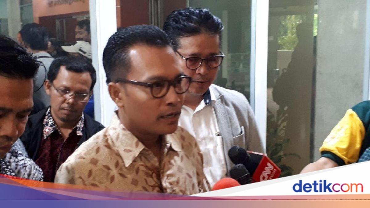 ProDem Dukung Polri Tetap di Bawah Presiden, Bakal Surati Prabowo