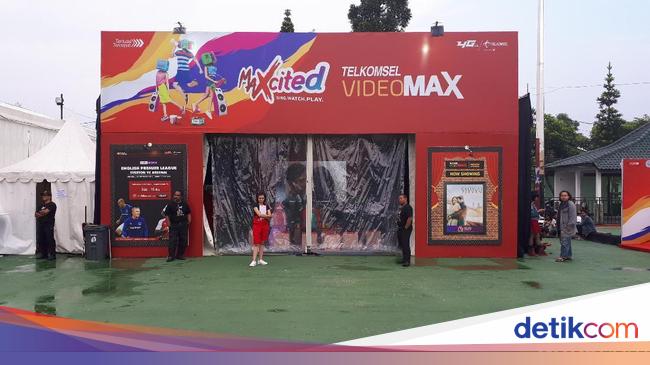 Keseruan Nonton Film Bioskop Gratis di Acara MAXcited