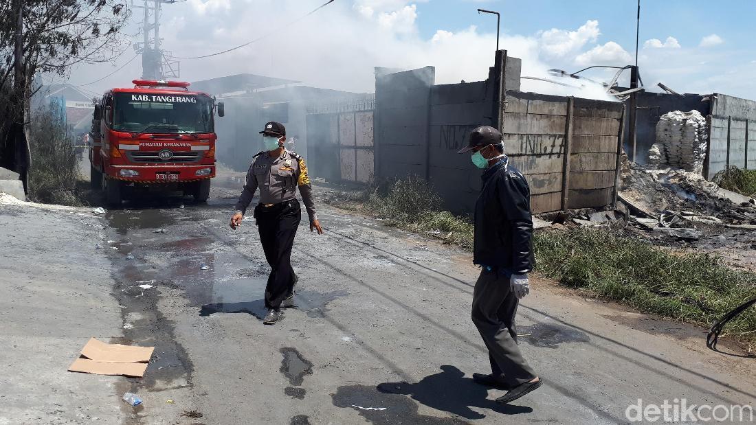 Kebakaran Gudang Di Kosambi, Ada Korban Tewas Karena Terjebak