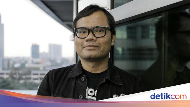 Soleh Solihun Puji Gaya  Bahasa  Novel  Arjuna Mencari Cinta 