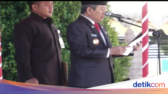 Gubernur Sulbar Salah Baca Teks Pancasila, Sekda: Itu Khilaf Gubernur Sulbar Salah Baca Teks Pancasila, Sekda: Itu Khilaf