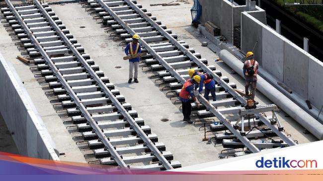 Kapan Kereta Kencang JKT-SBY Dapat Pembiayaan Jepang?