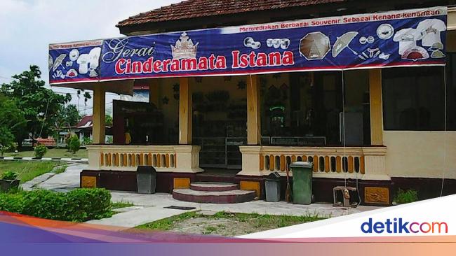 46+ Rumah Makan Istana Background