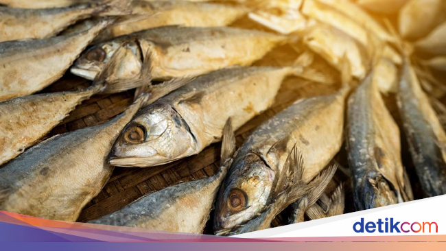 Sarapan dengan Menu Ikan  Asin  Tingkatkan Risiko Kanker 