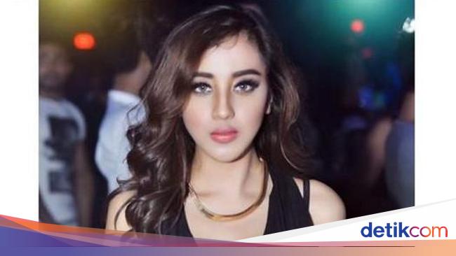 Intip Pose Seksi Junika Wijaya, Model yang Turut Terseret Katalog Alexis