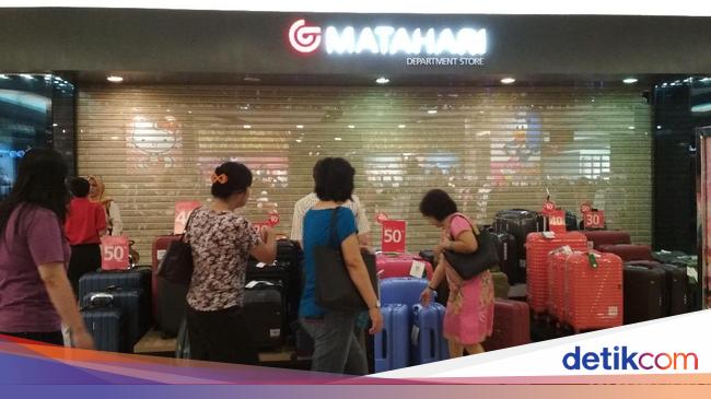 Matahari Di Mal Taman Anggrek Mulai Tutup Satu Lantai