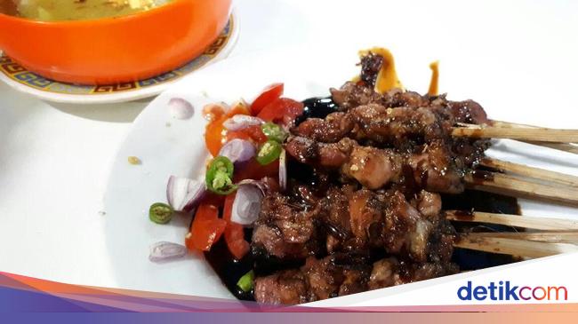 Slawi Ayu Nikmatnya Sate Kambing Gaya Tegal dengan Bumbu 