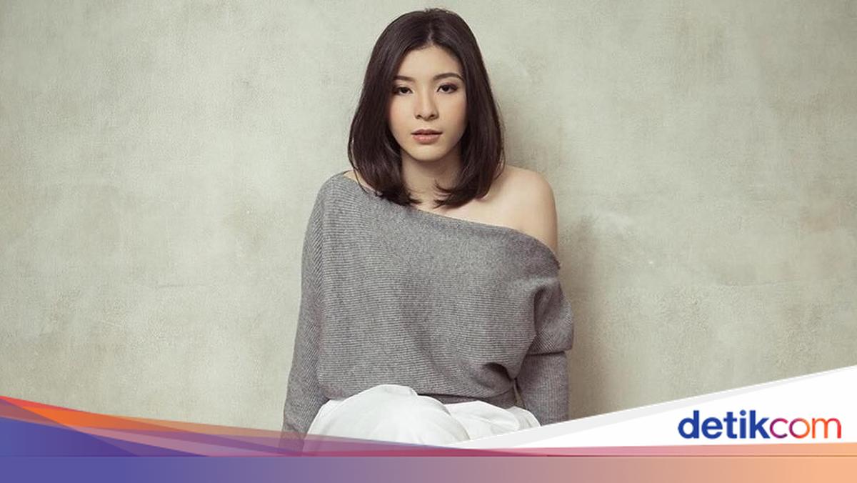 Jinsiy olatni qinga kiritish ogriyapti