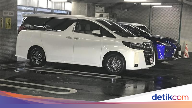 Toyota Alphard  Baru Jalan jalan di Jepang 