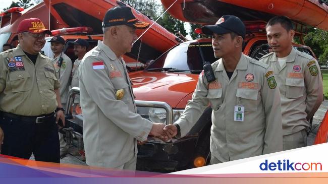 Gubernur Riau Petakan Penyebab Banjir Apa Saja 