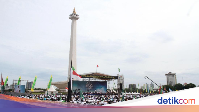 Foto: Suasana Perayaan Maulid Nabi di Monas