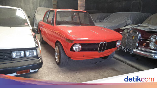 Mobil Klasik Harga Rp 20 Jutaan Sampai Miliaran Mobil Klasik Harga Rp 20 Jutaan Sampai Miliaran