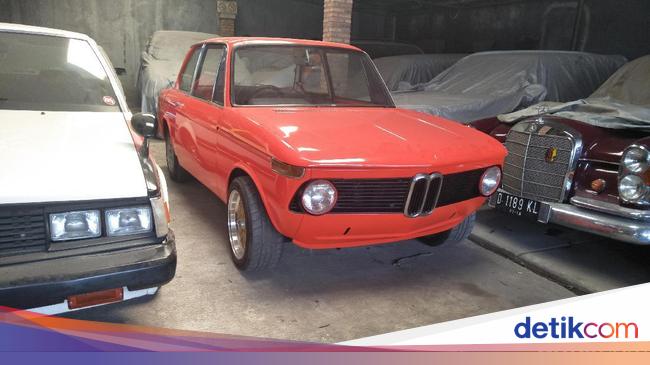 Mobil Klasik Harga Rp 20 Jutaan Sampai Miliaran Mobil Klasik Harga Rp 20 Jutaan Sampai Miliaran