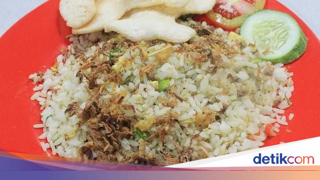 Enaknya Nasi Goreng Petai Yang Renyah Untuk Makan Siang