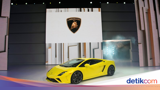 Waduh Baru Kelar Diservis Lamborghini Malah Terbakar