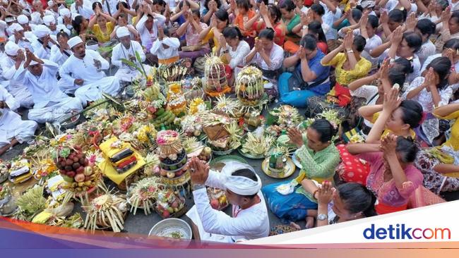 7 Upacara Adat Di Indonesia Dan Tujuannya Yang Wajib Diketahui