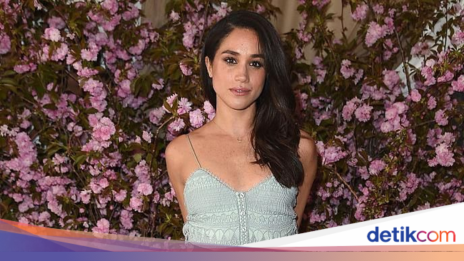 Inikah Desainer Israel yang Rancang Gaun Pernikahan Meghan Inikah Desainer Israel yang Rancang Gaun Pernikahan Meghan
