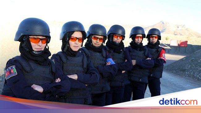 Wanita Arab Akan Diizinkan Jadi Polisi Lalu Lintas