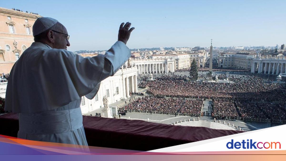 Teori Kedaulatan Tuhan Pengertian, Tokoh, dan Negara yang Menganutnya