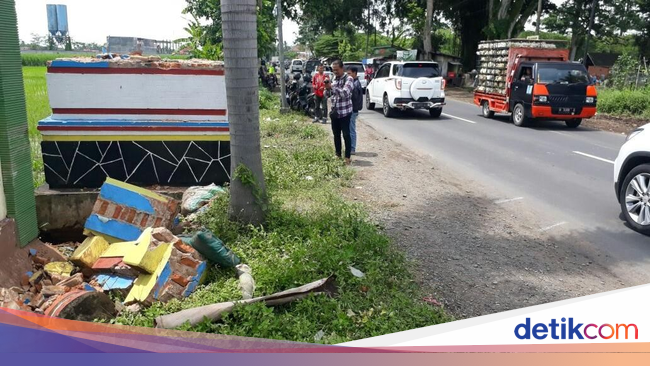 Dua Orang Meninggal Tertabrak Mobil Waka Polres Malang Kota 