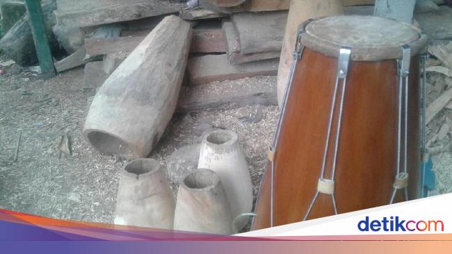 10 Alat Musik Ritmis Instrumen Penjaga Irama Musik 10 Alat Musik Ritmis Instrumen Penjaga Irama Musik