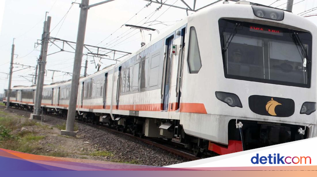 Ada Kereta Bandara, KRL Tangerang-Duri Berkurang 16 Perjalanan