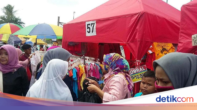 Pedagang valas perempuan di nigeria