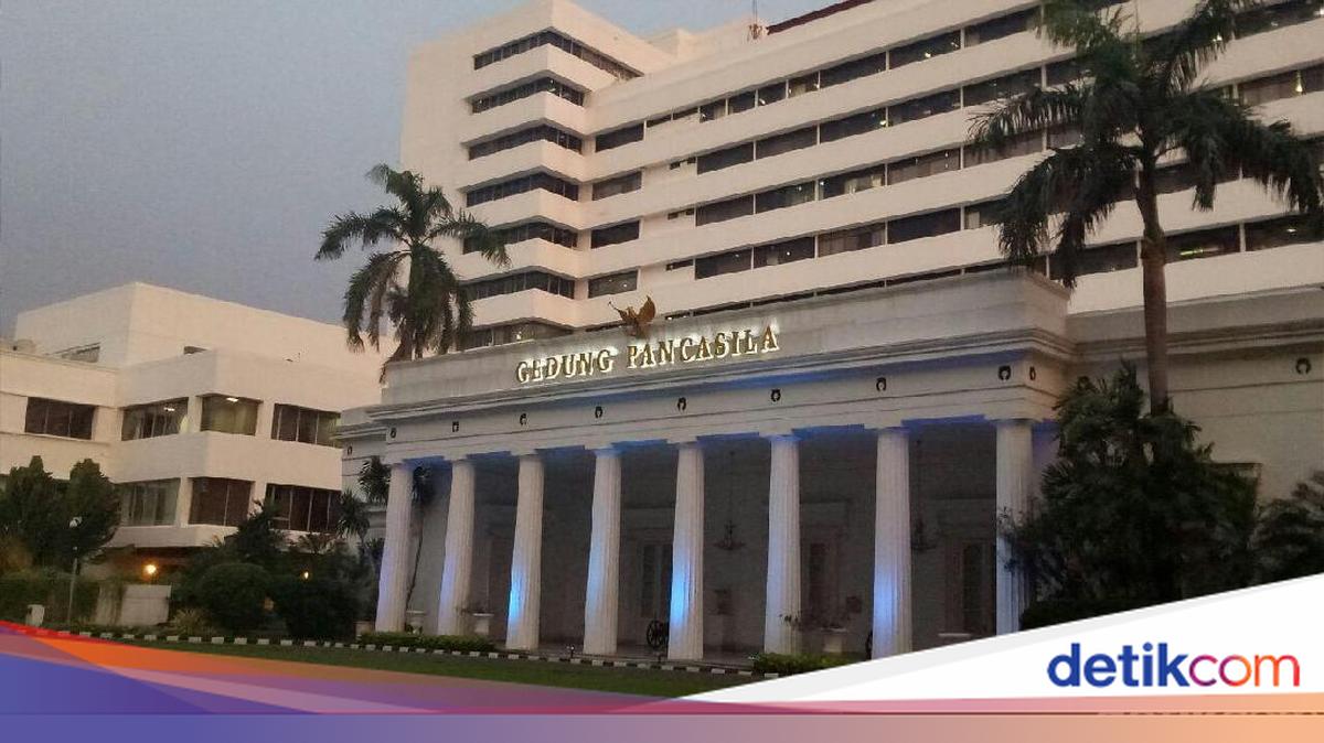 RI Minta Konflik Saudi-Separatis Yaman Diselesaikan Lewat Dialog Politik
