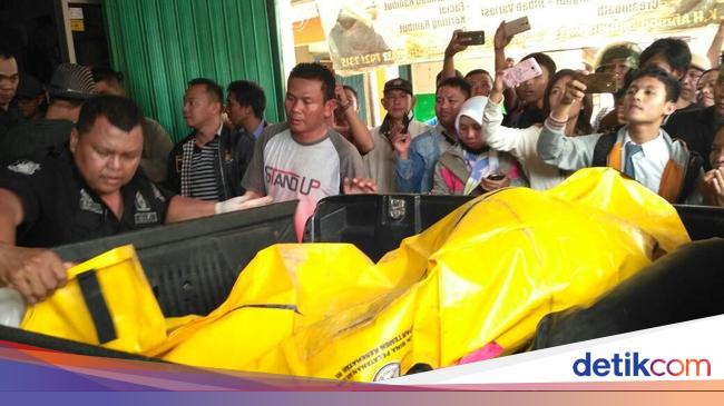 Geger Waria Ditemukan Tewas Di Salon Dengan Kondisi Kepala Pecah 8276