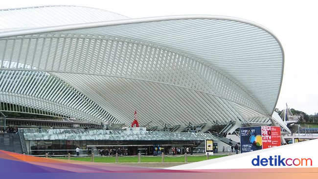 Keren! Stasiun Kereta Cepat di Belgia Ini 'Terbungkus' Kaca