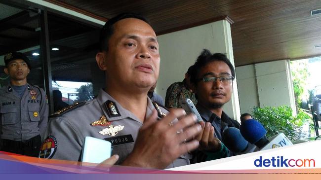 Polri Video Ceramah Ustaz Zulkifli Dikomplain Masyarakat Polri Video Ceramah Ustaz Zulkifli Dikomplain Masyarakat