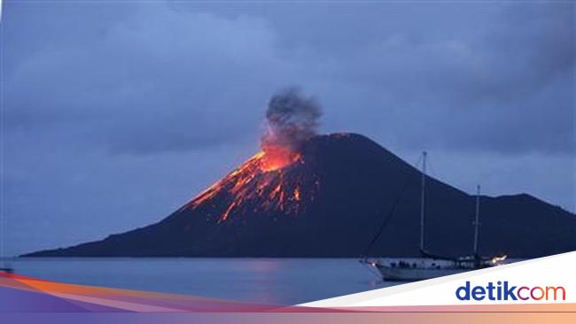 Deretan Gunung Berapi di Lingkaran Cincin Api Pasifik - Foto 6