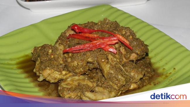 Dapur Asix : Huahh! Pedas Enak Ayam Ijo dan Pare Nenek Dapur Asix : Huahh! Pedas Enak Ayam Ijo dan Pare Nenek
