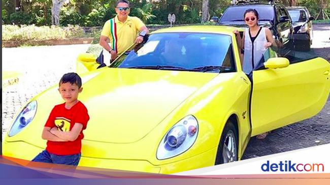 Anak Bamsoet  Ikut ikutan Hobi Mobil 