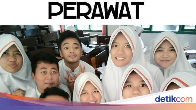 Begini Jadinya Kalau Perawat Curhat Lewat Meme Sedih Sekaligus Kocak